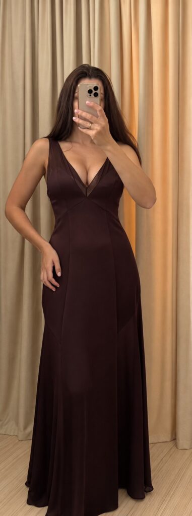 Satynowa sukienka maxi bordowa